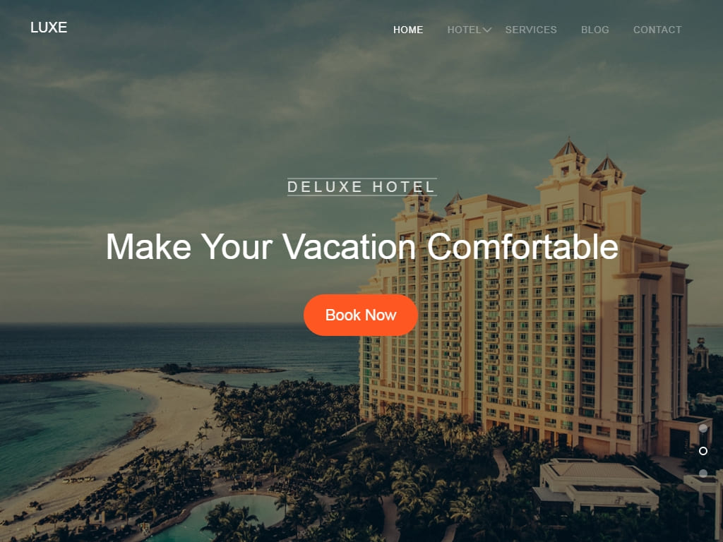 Адаптивный бесплатный шаблон для сайта курортного отеля на HTML5 Bootstrap. Он идеально подходит для сайтов отелей и курортов.